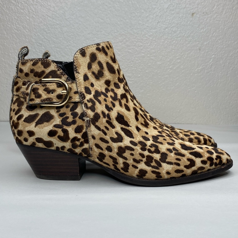 Sam Edelman Leopard Dyed Cow Fur Pointed Toe Ankle Boots Size 8